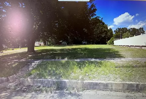 160 W Bay St, Magnolia, MS 39652