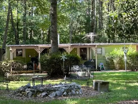 2121 Benny Rd, Roxie, MS 39661