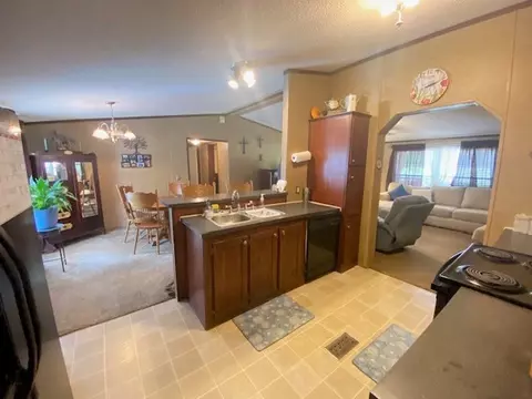 2098 Robert Jones Rd, Summit, MS 39666 photo 10