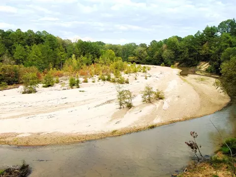 1811 Low Water Bridge Rd, Meadville, MS 39653