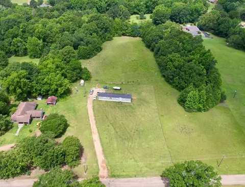 1375 Beeson Dr, Brookhaven, MS 39601