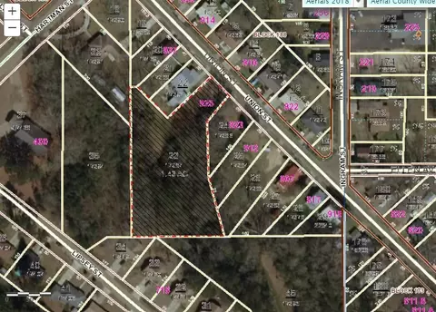 925 Union St, Brookhaven, MS 39601 photo 2
