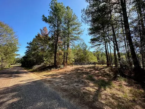 1086 Highway 27, Jayess, MS 39641