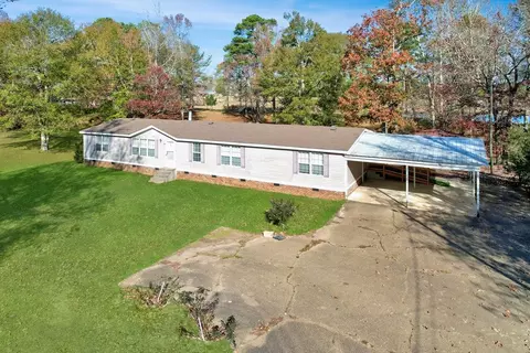 1021 Jim Reeves Rd, Summit, MS 39666