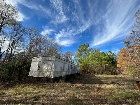 2 Norman Rd, Hazlehurst, MS 39083 photo 5