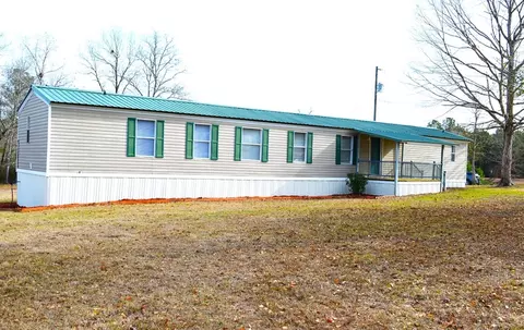 1077 Merle Dr, Mccomb, MS 39648 photo 4