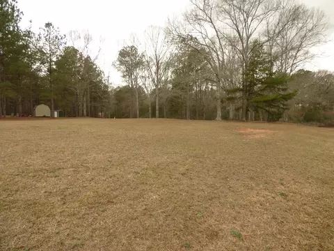 1044 Summer Oak Ln, Summit, MS 39666 photo 1