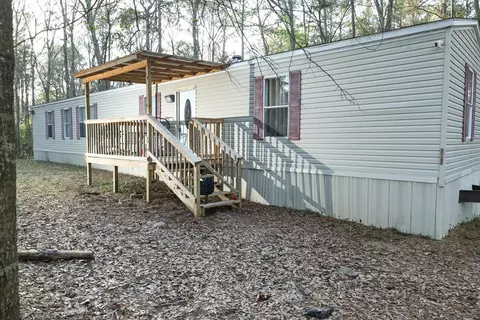 1017 Lucky Leaf Ln, Summit, MS 39666 photo 1
