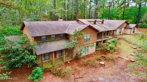 1020 Lexington Ln, Mccomb, MS 39648