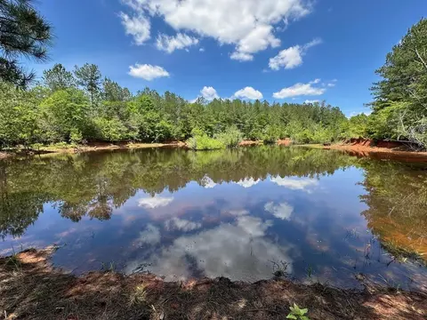 2 Mt Zion Rd, Magee, MS 39111
