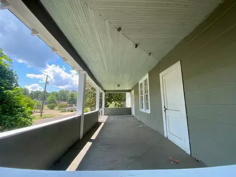 111 Burke Ave, Mccomb, MS 39648 photo 2