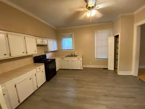 111 Burke Ave, Mccomb, MS 39648 photo 5