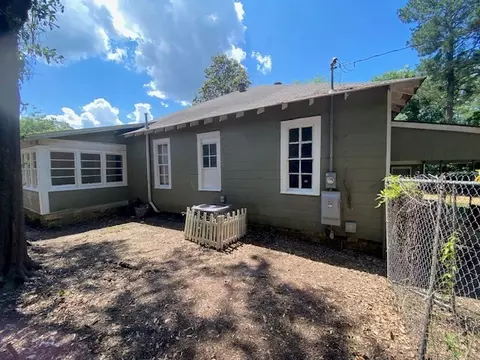 111 Burke Ave, Mccomb, MS 39648 photo 3