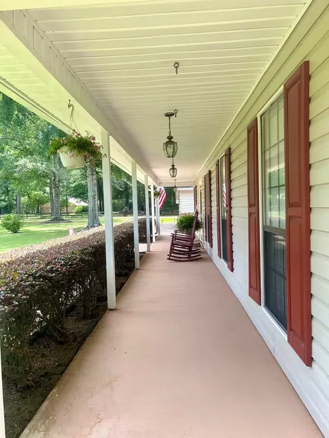 1094 Pine Cone Ln, Summit, MS 39666 photo 11
