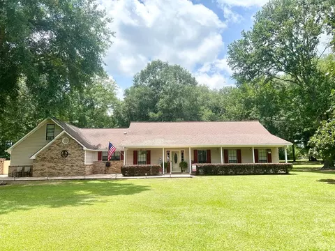1094 Pine Cone Ln, Summit, MS 39666 photo 2