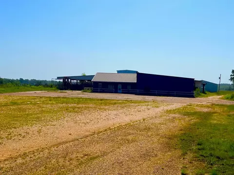 2230 Jackson Liberty Dr NW, Brookhaven, MS 39601