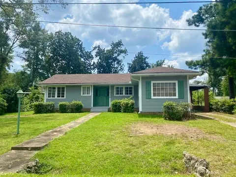 115 Harmony St, Mccomb, MS 39648 photo 2