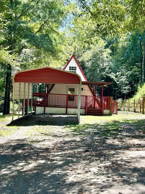 1034 Water Fall Dr, Mccomb, MS 39648