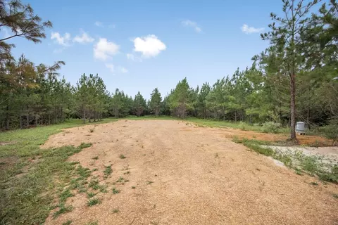 3915 Winding Rd, Liberty, MS 39645 photo 2