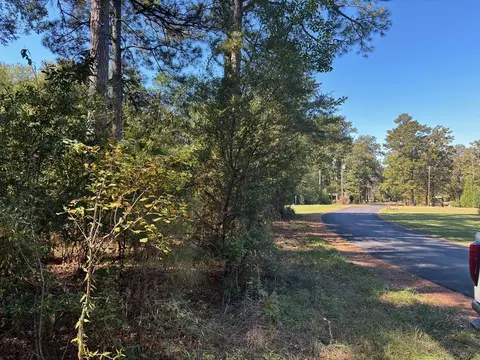 ... Harrison Drive, Mccomb, MS 39648