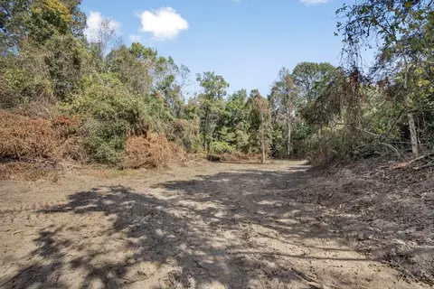 6037 Highway 33, Roxie, MS 39661 photo 4