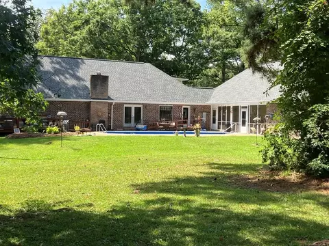 306 E Mdw, Brookhaven, MS 39601