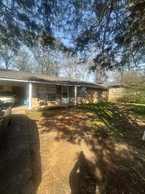 350 Price St, Magnolia, MS 39652