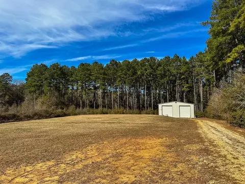 1045 Barrett Dr, Summit, MS 39666 photo 5