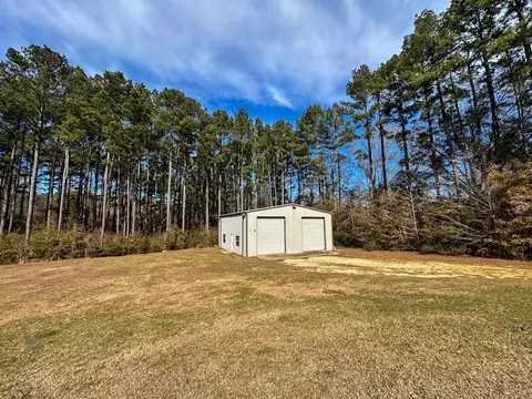 1045 Barrett Dr, Summit, MS 39666 photo 1