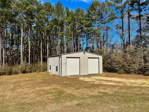 1045 Barrett Dr, Summit, MS 39666 photo 6