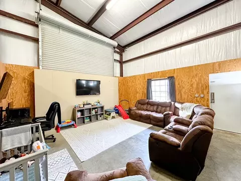 1045 Barrett Dr, Summit, MS 39666 photo 8