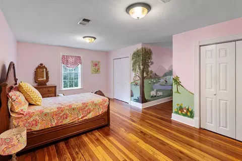 Bedroom - 1056 Turkey Ridge Rd, Summit, MS 39666 photo 4 of 5