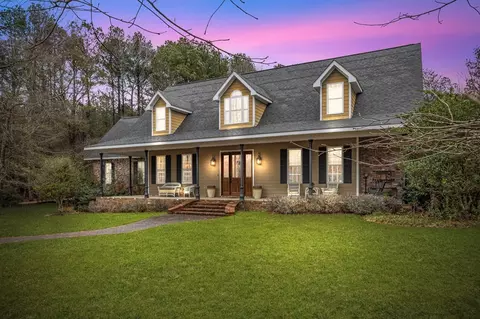 Exterior - 1056 Turkey Ridge Rd, Summit, MS 39666 photo 3 of 10