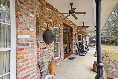 Exterior - 1056 Turkey Ridge Rd, Summit, MS 39666 photo 7 of 10