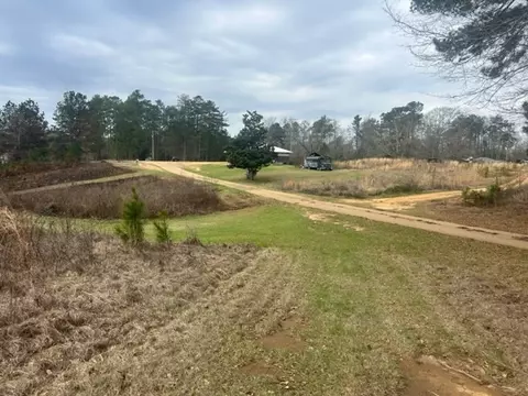 1004 Moore St, Wesson, MS 39191 photo 10