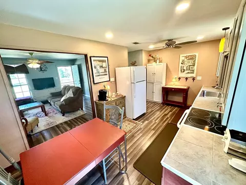 Kitchen - 3916 NE Timberlane Rd, Wesson, MS 39191 photo 4 of 6