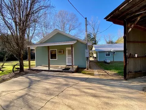 Exterior - 6113 Womack Rd, Summit, MS 39666 photo 6 of 29
