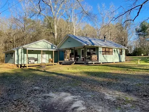 Exterior - 6113 Womack Rd, Summit, MS 39666 photo 4 of 29