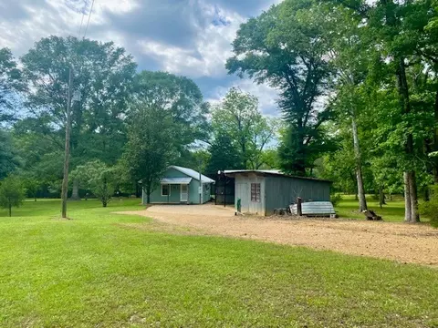 Exterior - 6113 Womack Rd, Summit, MS 39666 photo 22 of 29
