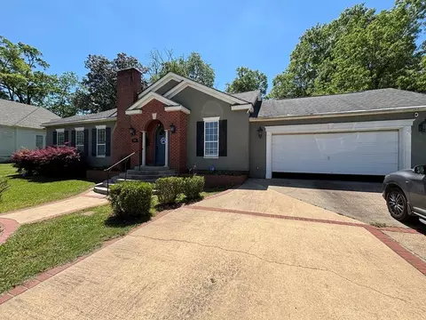 329 W Chippewa St, Brookhaven, MS 39601 photo 3