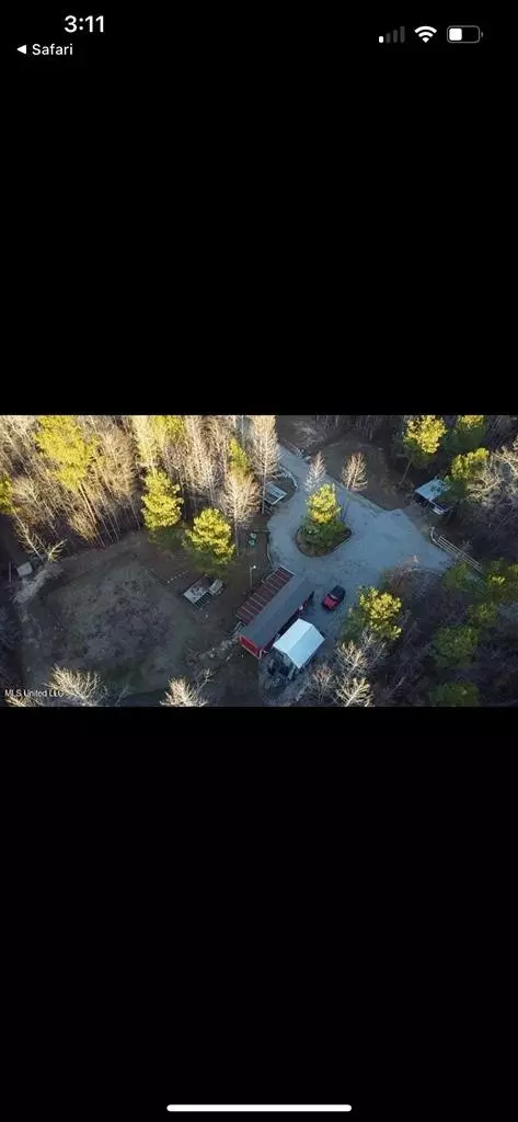 325 Corinth Rd, Carthage, MS 39051