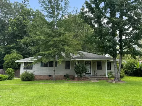 1608 N Jackson, Brookhaven, MS 39601