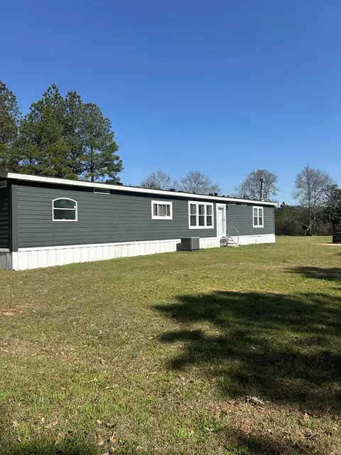 1031 Diane Cir, Summit, MS 39666 photo 4