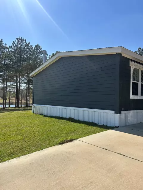 1031 Diane Cir, Summit, MS 39666 photo 5