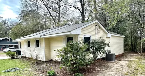 Exterior - 604 Byrd St, Brookhaven, MS 39601 photo 6 of 6