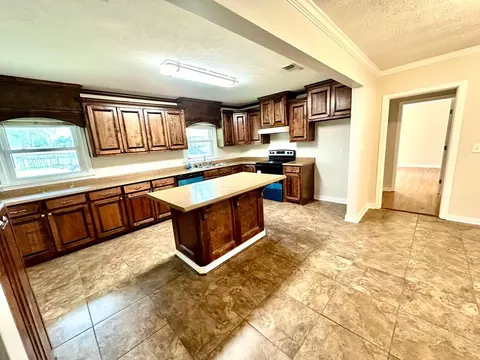 Kitchen - 604 Byrd St, Brookhaven, MS 39601 photo 2 of 3