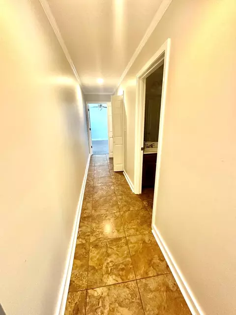 Entry Way - 604 Byrd St, Brookhaven, MS 39601 photo 1 of 1