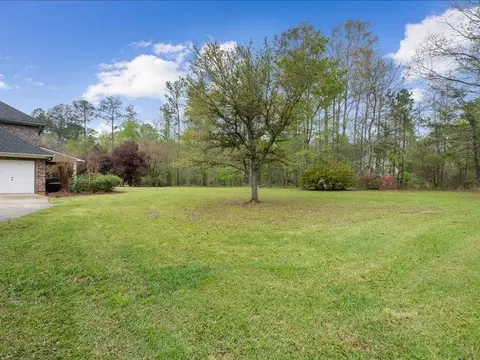 Exterior - 1055 Kori Ln, Summit, MS 39666 photo 11 of 16