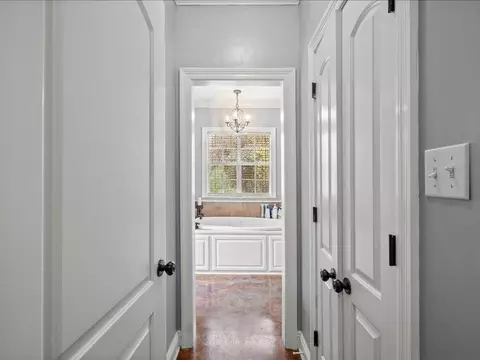 Entry Way - 1055 Kori Ln, Summit, MS 39666 photo 6 of 8