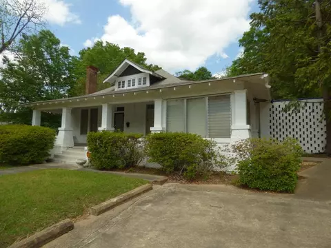 728 Delaware Ave, Mccomb, MS 39648 photo 1